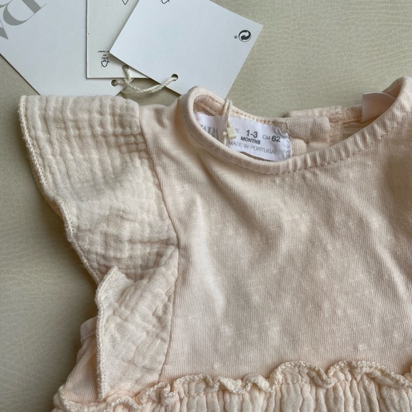Zara Baby Dress with Bloomers 1-3 months & 3-6month - Picture 8 of 12